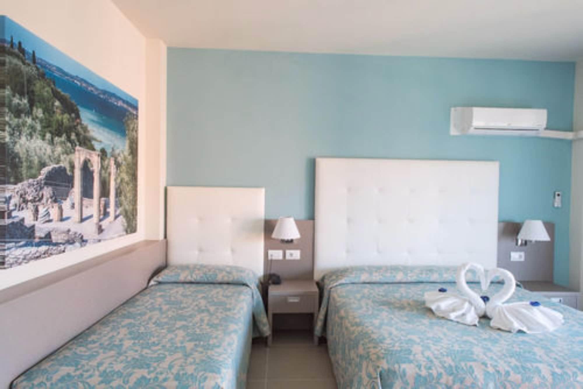 Hotel Residence Holiday Sirmione Eksteriør bilde