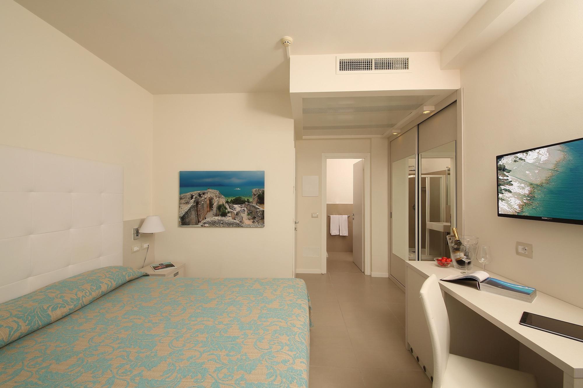 Hotel Residence Holiday Sirmione Eksteriør bilde